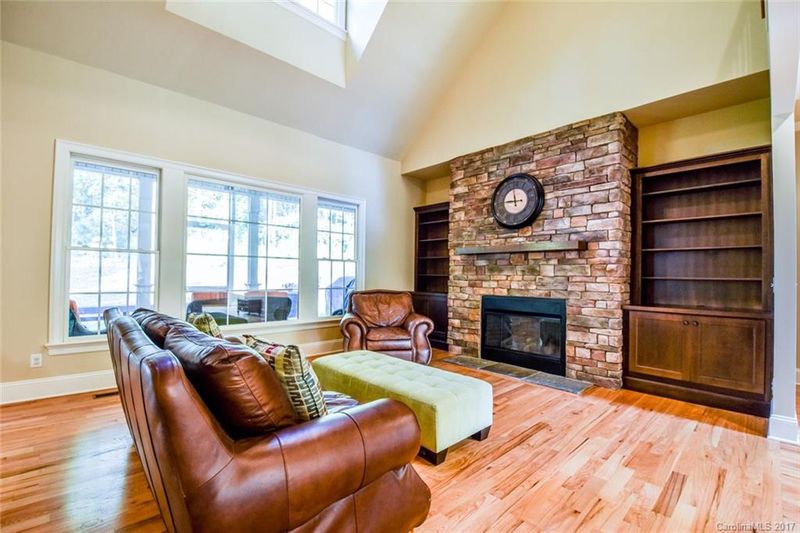 198 Kenway Loop, Mooresville, NC 28117