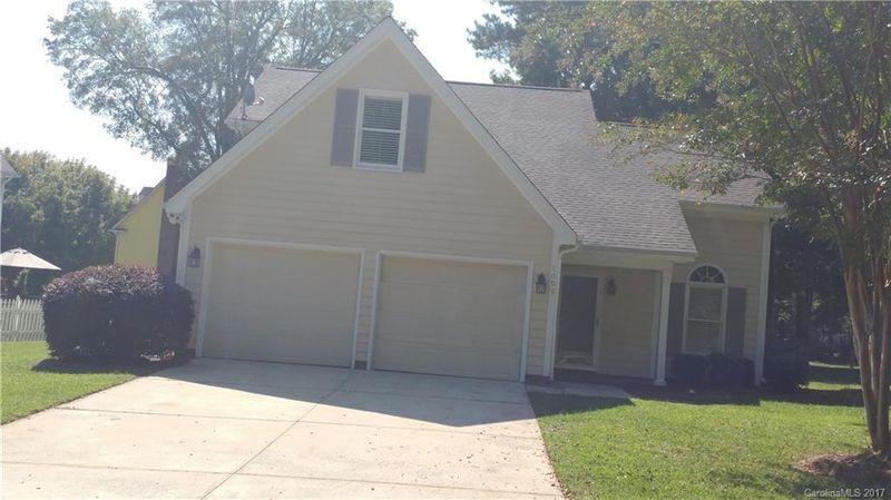 7009 Rothmore View Ct, Charlotte, NC 28215