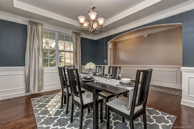 5818 Mitchell Grant Way, Charlotte, NC 28213