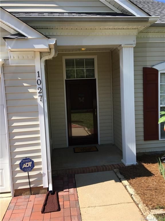 1027 Hipp Rd #75, Charlotte, NC 28216