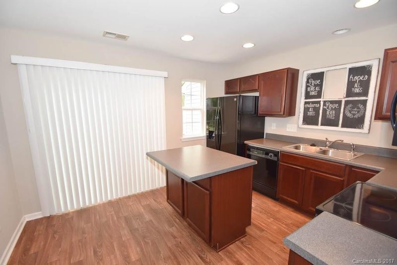 6138 Warrior Ave, Fort Mill, SC 29707
