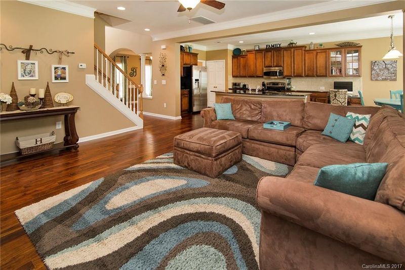 7173 Sedgebrook Dr, Stanley, NC 28164