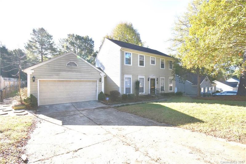 7631 Coffey Creek Dr, Charlotte, NC 28273