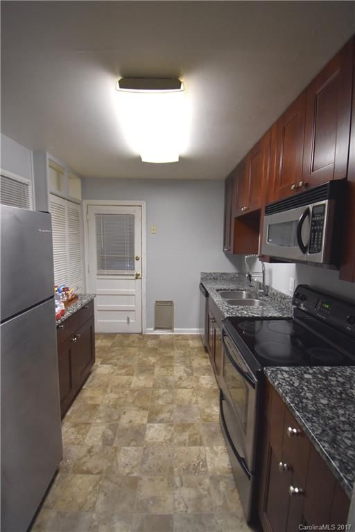 1811 Anderson St, Charlotte, NC 28205