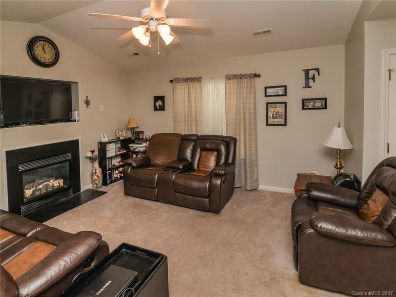 808 Wilcrest Ct #27, York, SC 29745