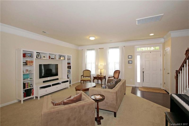 19910 Crew Cottage Ct, Cornelius, NC 28031