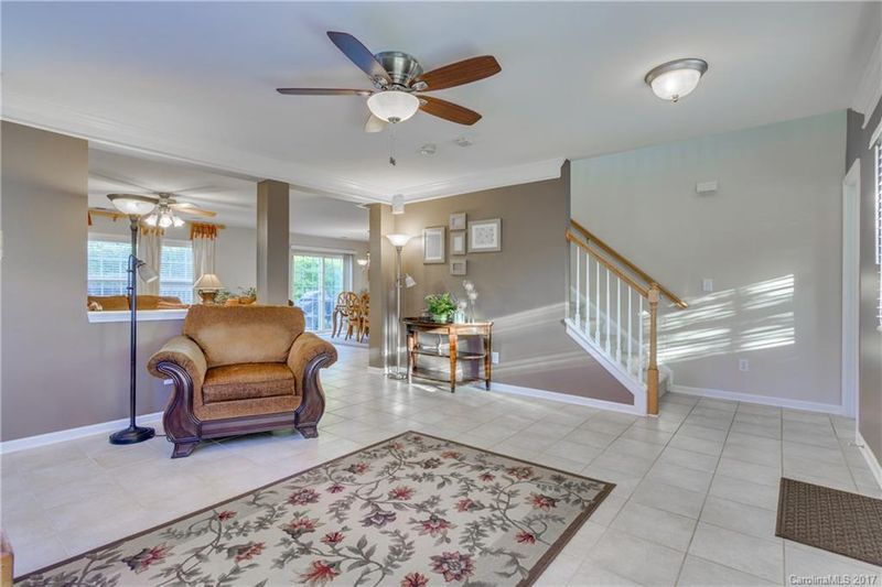 10400 Glenburn Ln, Charlotte, NC 28278