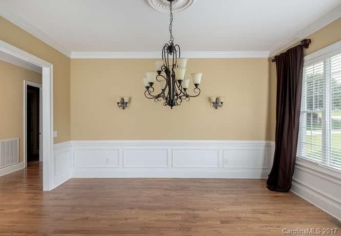 6377 Chamar Cir, Kannapolis, NC 28081