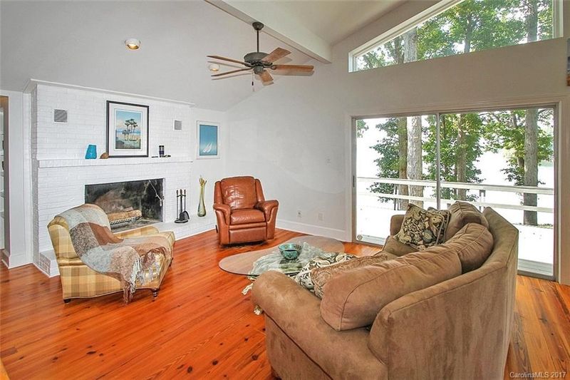 2189 Windy Oaks Rd, Fort Mill, SC 29708