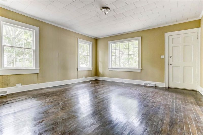 104 Orchard Ave, Kannapolis, NC 28081