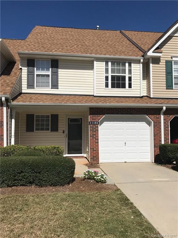 11181 Saintsbury Pl, Charlotte, NC 28270