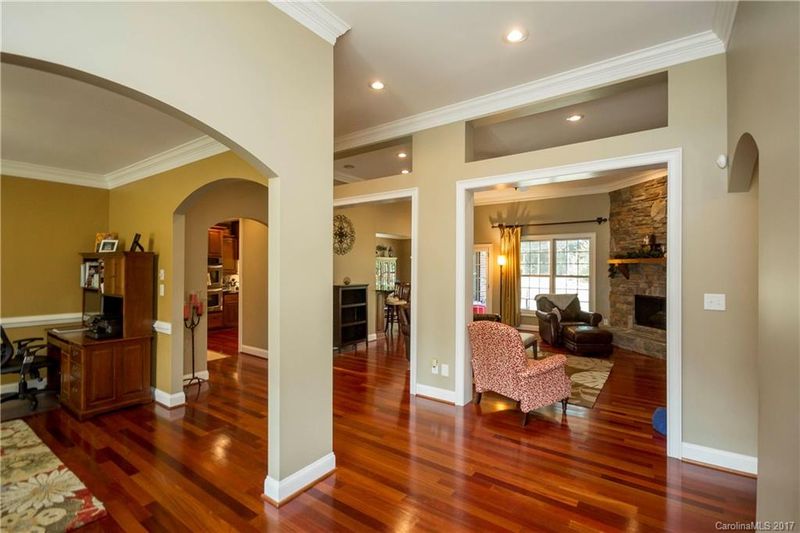 7815 Chapel Creek Dr, Denver, NC 28037