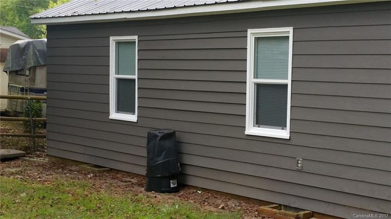 509 Willow St, Lincolnton, NC 28092