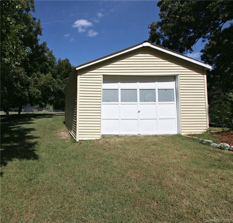 1305 Jacob St, Kannapolis, NC 28083
