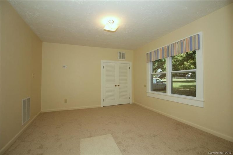 1305 Jacob St, Kannapolis, NC 28083