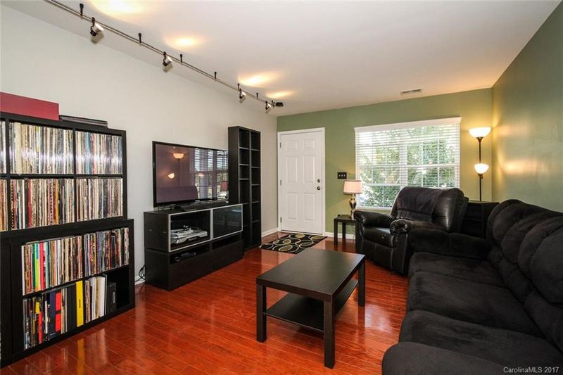 5024 Broad Leaf Ct, Dallas, NC 28034