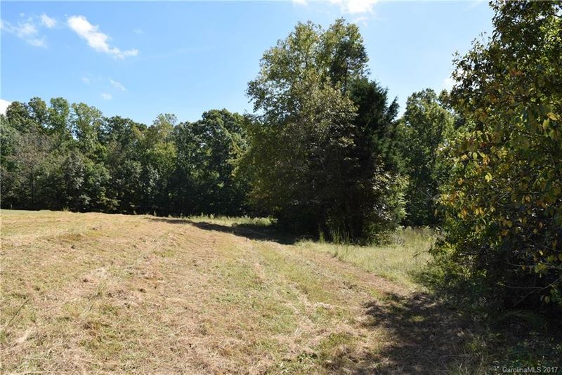 590 Grandview Rd S, Clover, SC 29710