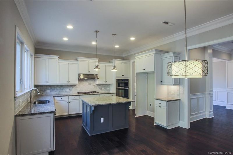 3820 Mckee Rd, Charlotte, NC 28270