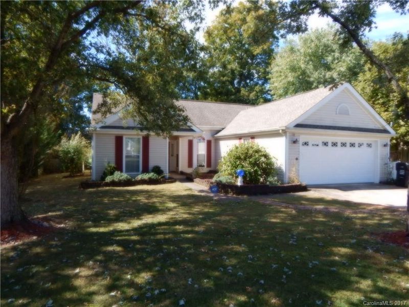 527 Viking Pl, Concord, NC 28025