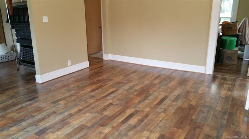 606 Laundry St, Kannapolis, NC 28083