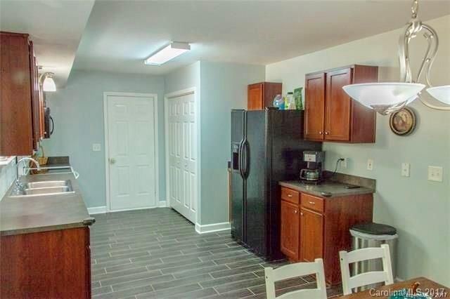 338 Irish Downs Dr, Clover, SC 29710