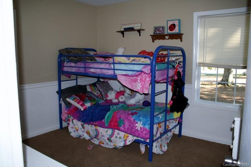 2408 Earley Cir, Kannapolis, NC 28083