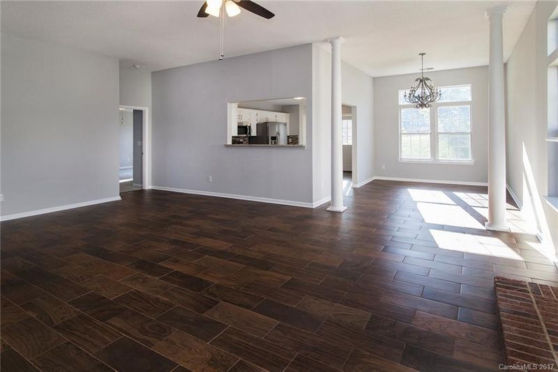 9027 Cedar Run Way, Charlotte, NC 28273