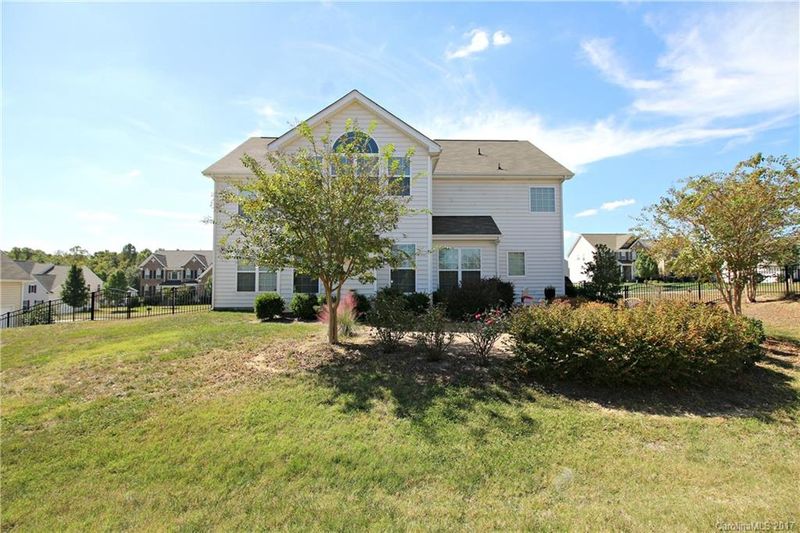 2416 Spur Ln, Concord, NC 28027