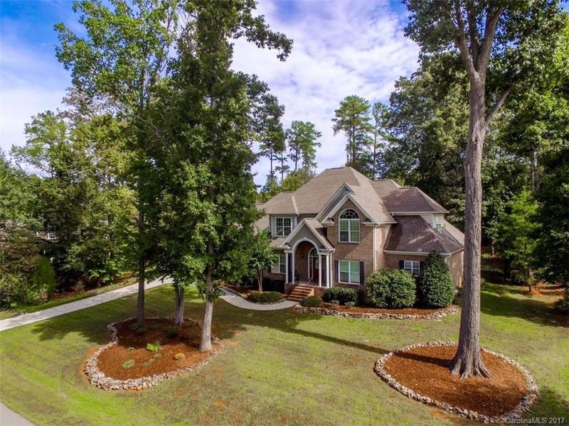7924 Glen Abbey Cir, Denver, NC 28164