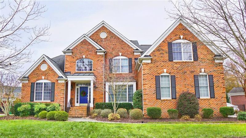 5920 Legacy Cir, Charlotte, NC 28277