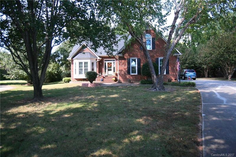 1504 Ians Turn Rd, Kannapolis, NC 28081