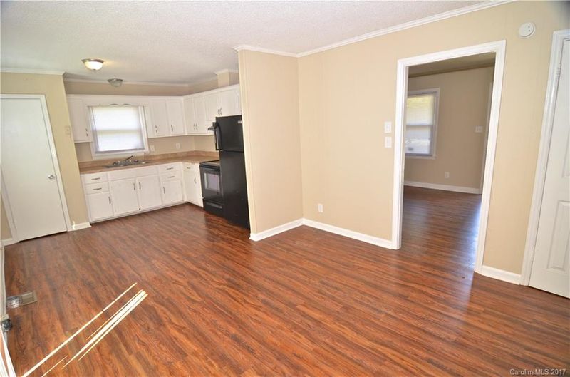1249 Rosada Dr, Charlotte, NC 28213
