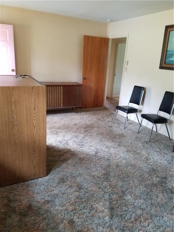116 2nd St SE, Catawba, NC 28609