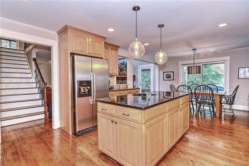 2414 Maynard Rd, Charlotte, NC 28270