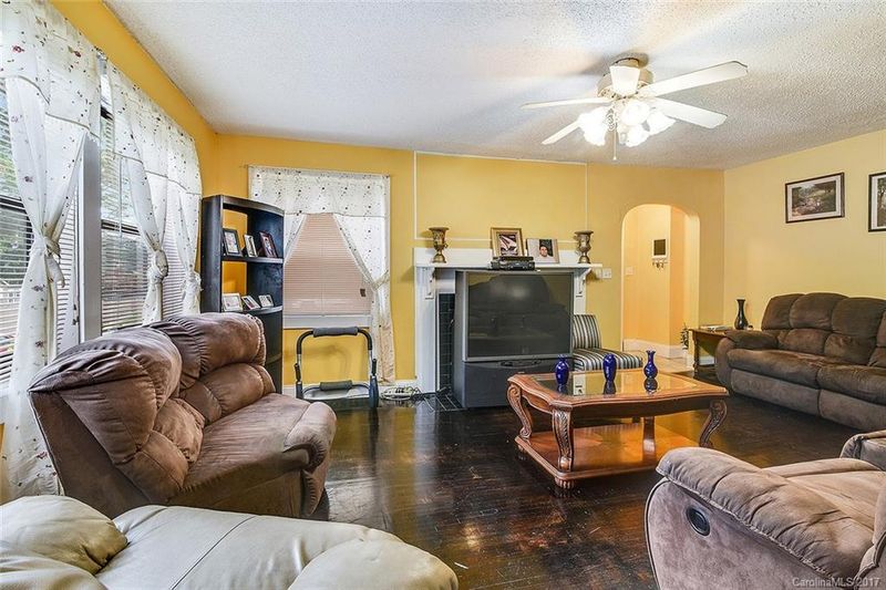 4200 Eddleman St #10, Charlotte, NC 28208