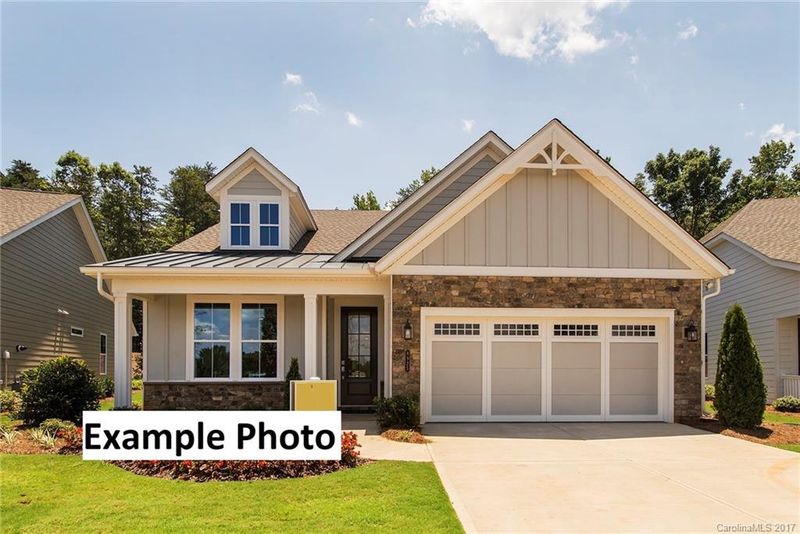 9423 Cresswind Blvd #31, Charlotte, NC 28215