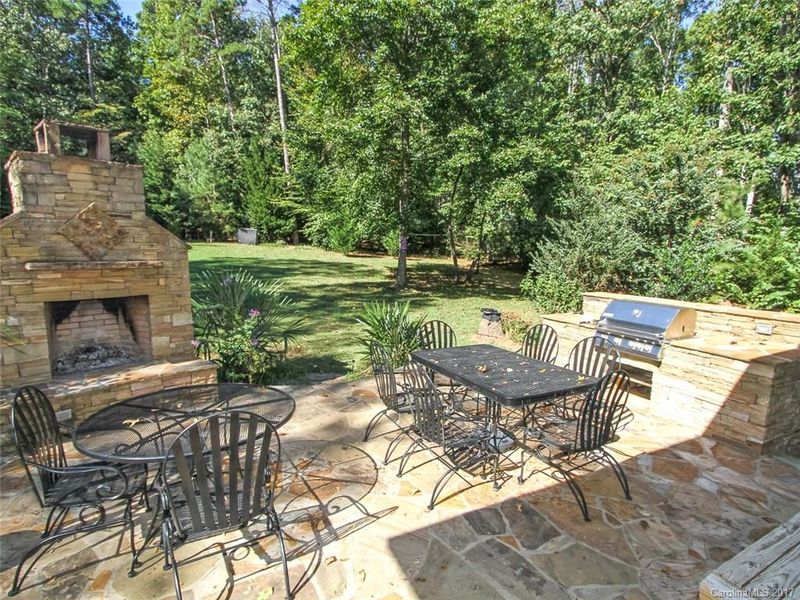 218 Patternote Rd, Mooresville, NC 28117
