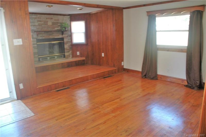 203 Easy St, Concord, NC 28027