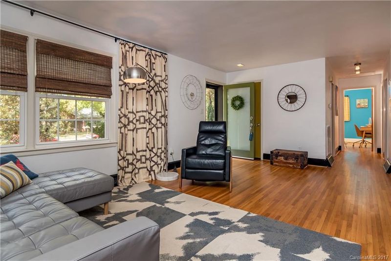 1036 Roanoke Ave, Charlotte, NC 28205
