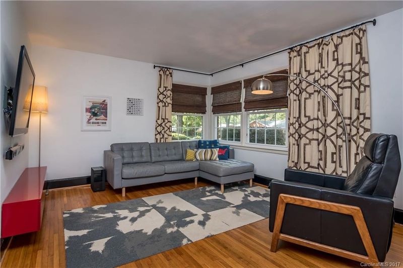 1036 Roanoke Ave, Charlotte, NC 28205