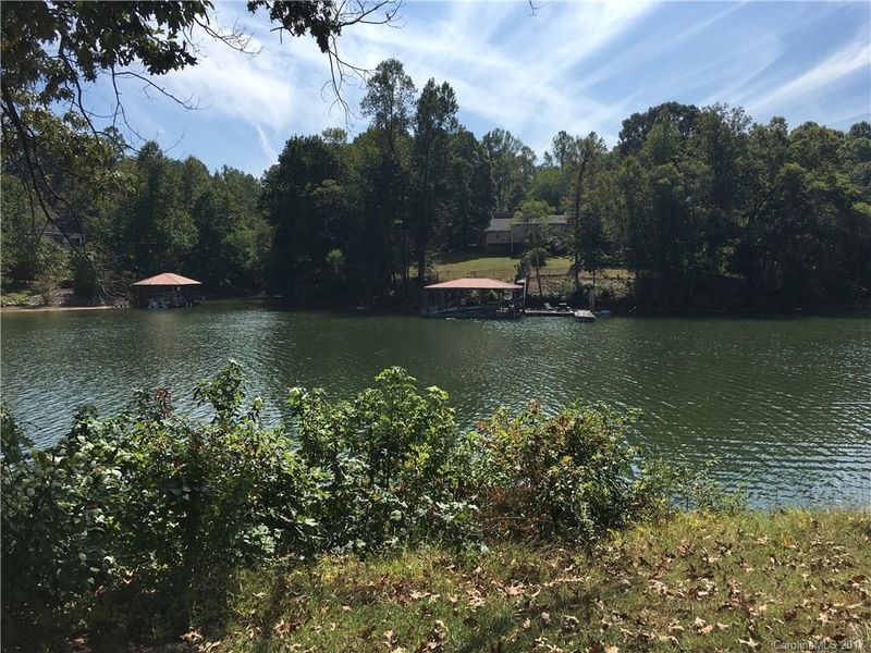 7184 Executive Cir, Denver, NC 28037