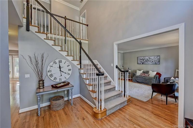 5109 Foxbriar Trl, Charlotte, NC 28269