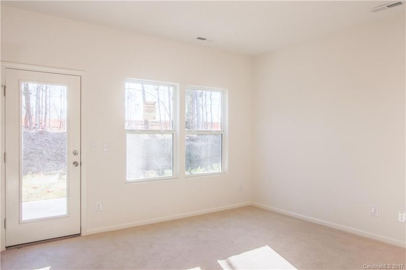 1721 Ameria Dr, Charlotte, NC 28215