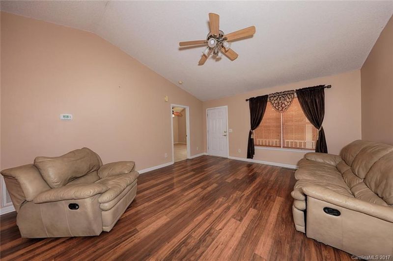 131 Misty Spring Rd, Troutman, NC 28166