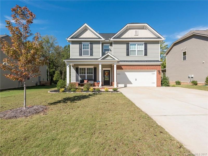 545 Daventry Ct, Lake Wylie, SC 29710