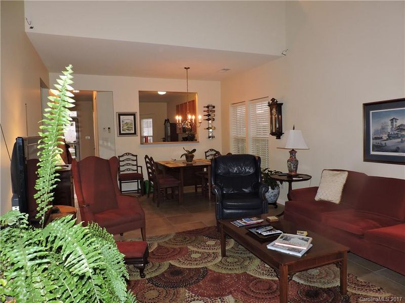 7962 Mariners Pointe Cir, Denver, NC 28037