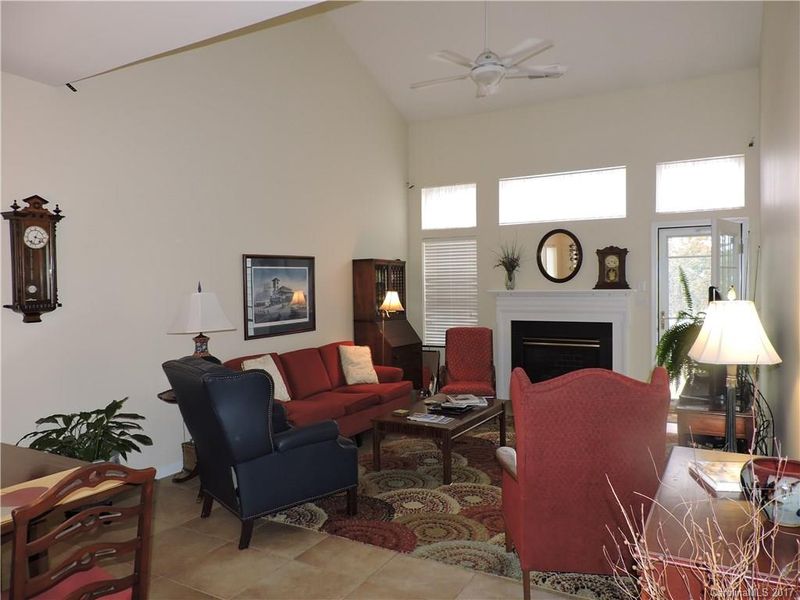 7962 Mariners Pointe Cir, Denver, NC 28037