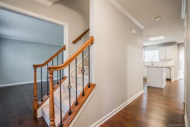 7409 Derby Meadows Ct, Charlotte, NC 28216