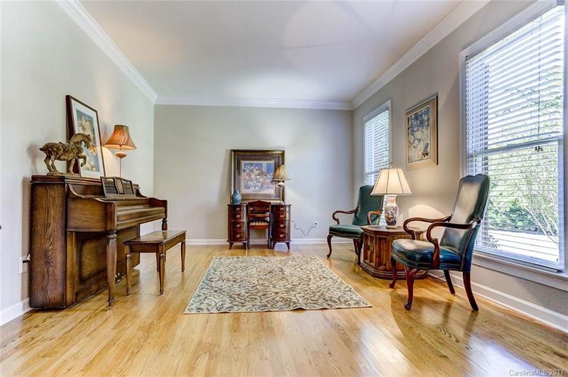 8513 Chatsworth Ln, Waxhaw, NC 28173