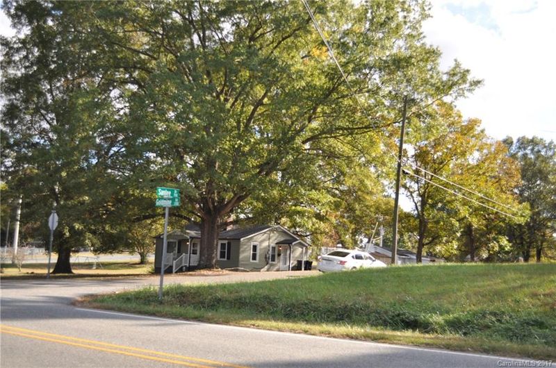 1701 Goldmine Rd, Monroe, NC 28110